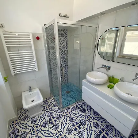 Raffaella Villa Capri