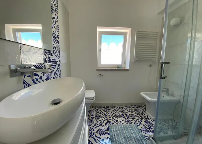 Raffaella Villa Capri